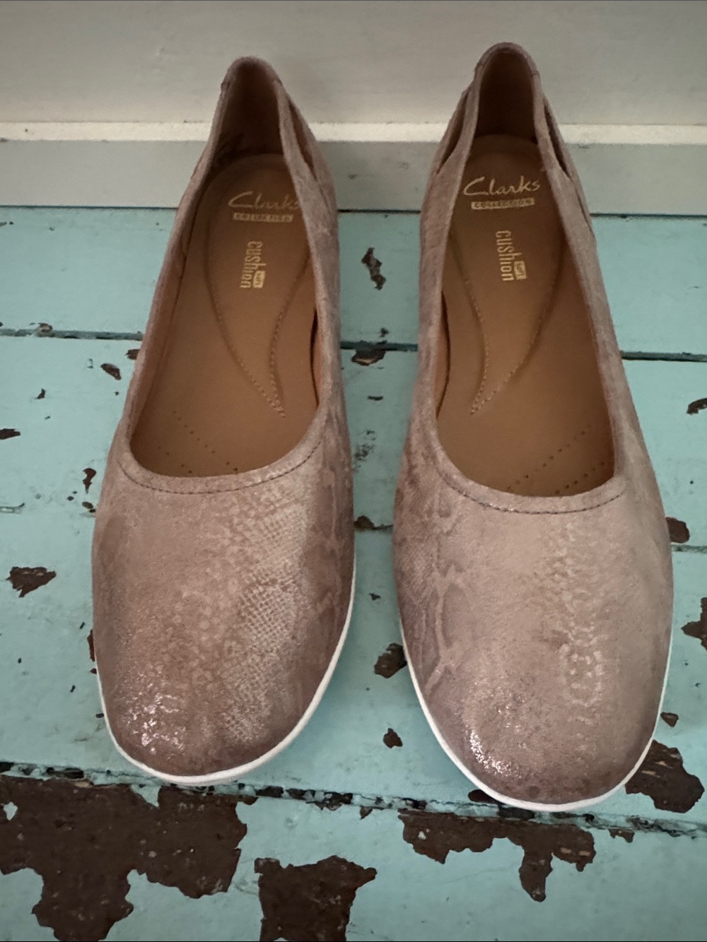 Clarkes 10M Flats Helina Alessia Leather Ballet Skimmers Snake SkinPatternPebble